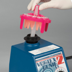 Giá đỡ nổi mini dạng ống siêu nhỏ Bel-Art PrepSafe; Không có phụ kiện vortex, dành cho ống 1,5-2,0ml, 12 vị trí, vừa với cốc 1000ml, Polypropylene, màu Fuchsia